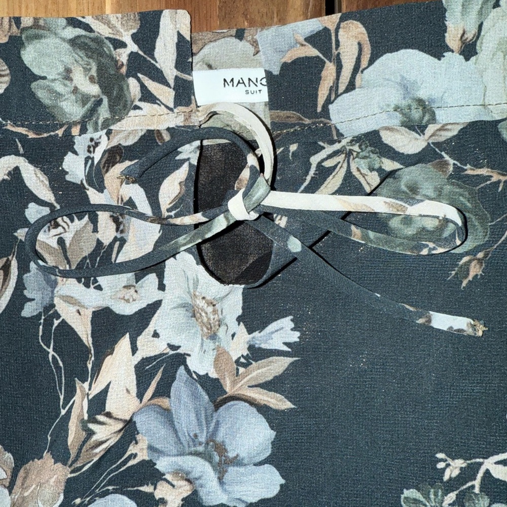 Mango Floral Crop - Picture 3 of 4